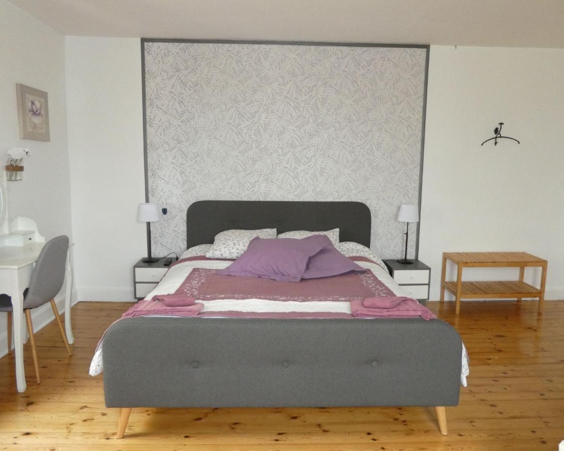 Chambres D'Hotes La Vigneronne Senouillac エクステリア 写真