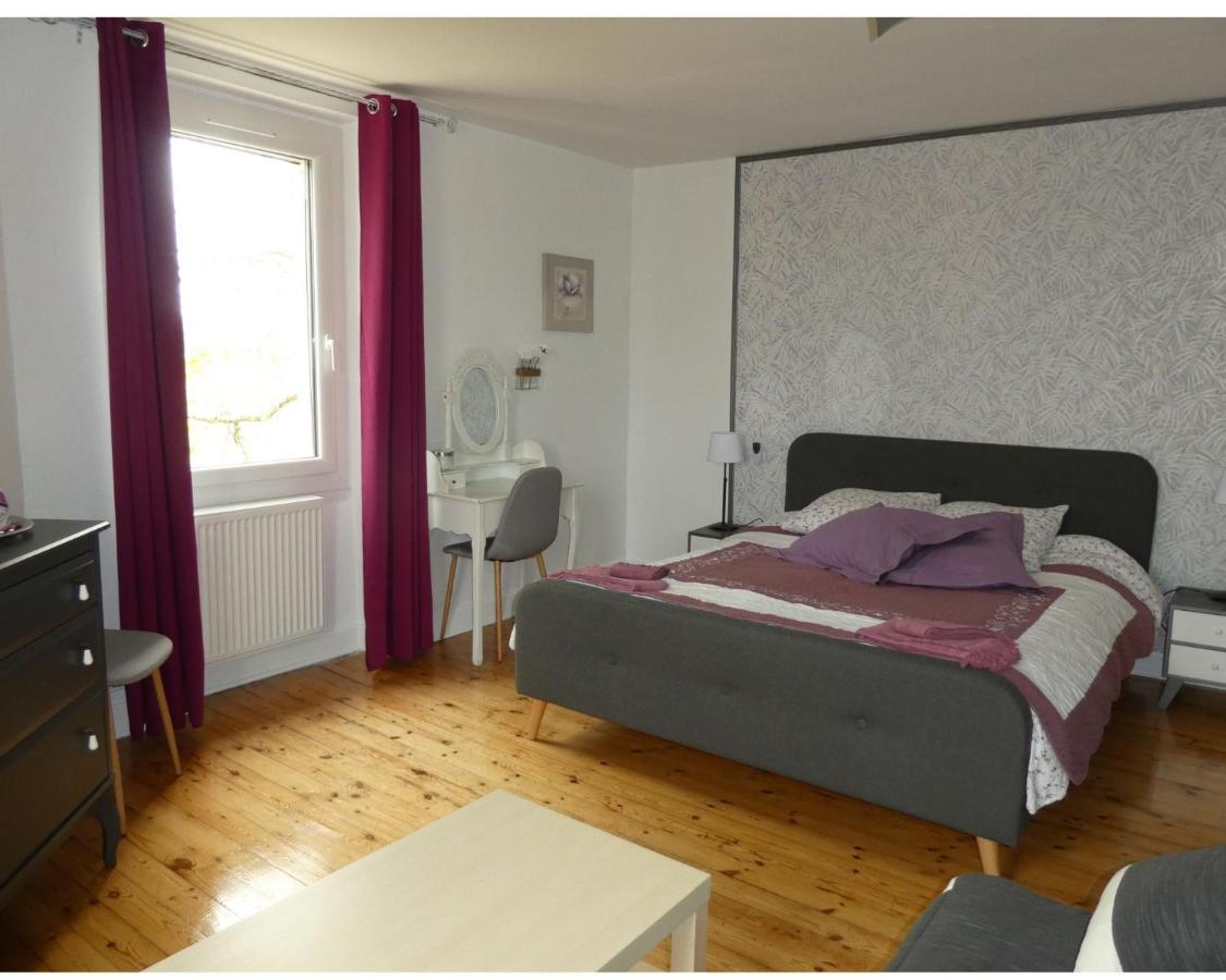 Chambres D'Hotes La Vigneronne Senouillac エクステリア 写真
