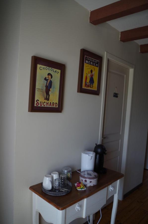 Chambres D'Hotes La Vigneronne Senouillac エクステリア 写真