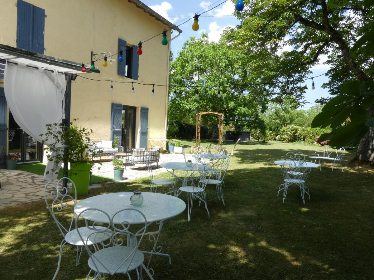 Chambres D'Hotes La Vigneronne Senouillac エクステリア 写真