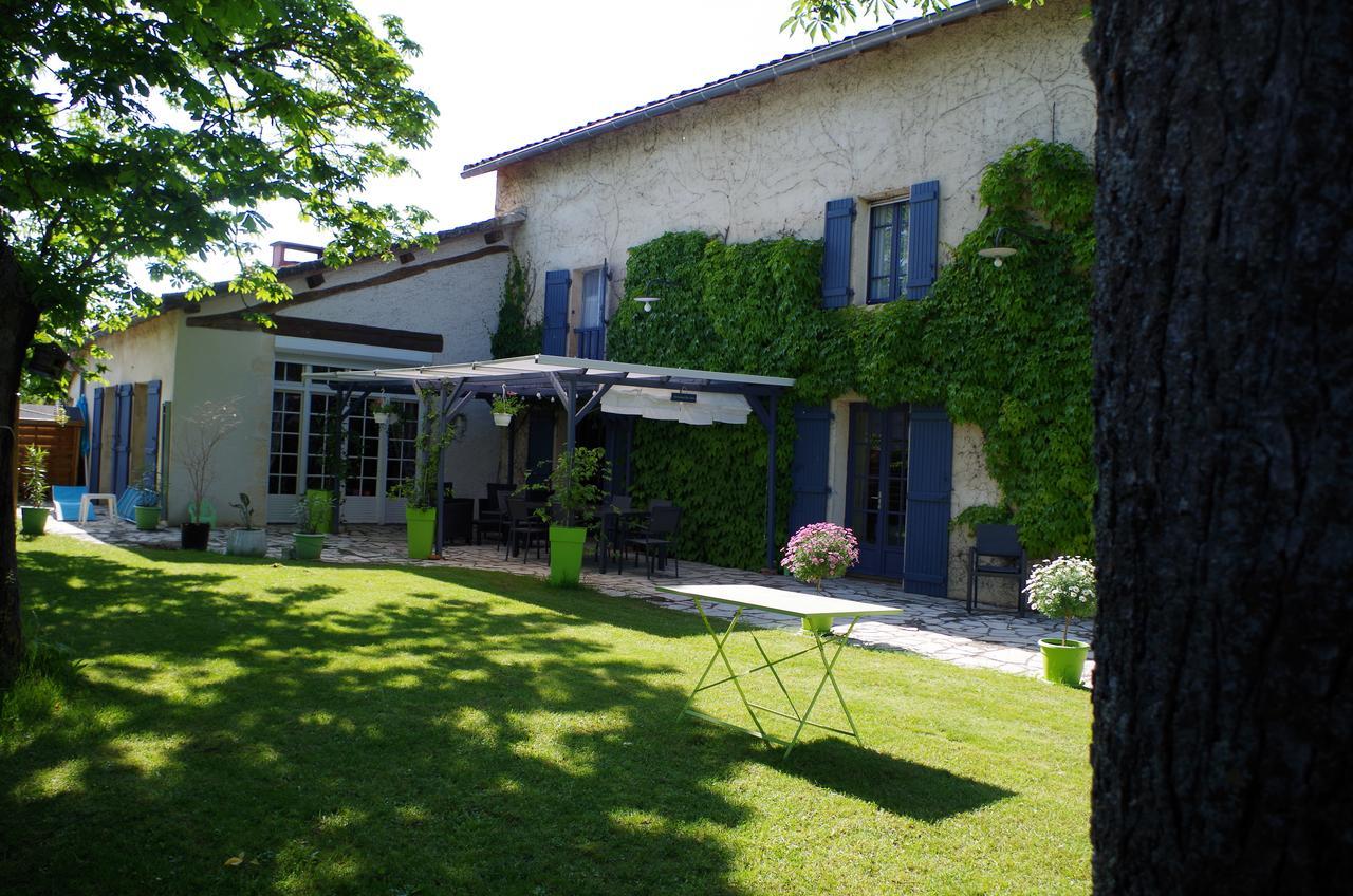 Chambres D'Hotes La Vigneronne Senouillac エクステリア 写真
