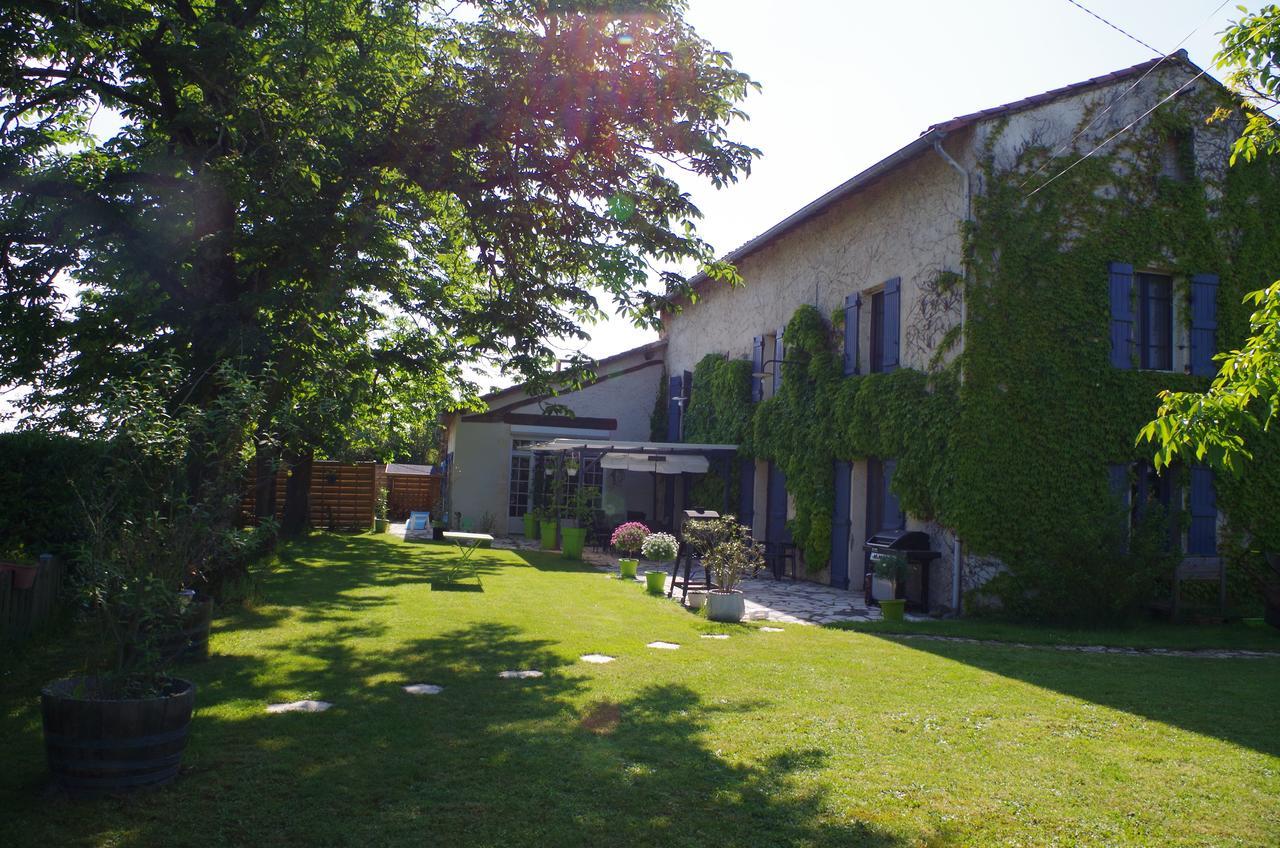 Chambres D'Hotes La Vigneronne Senouillac エクステリア 写真