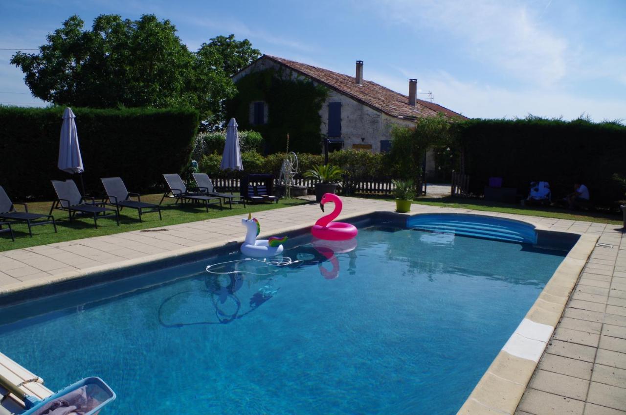 Chambres D'Hotes La Vigneronne Senouillac エクステリア 写真
