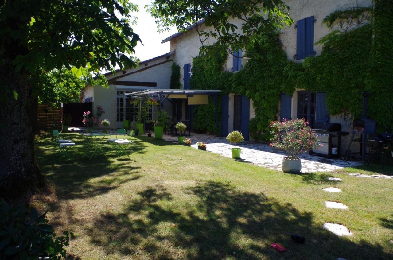 Chambres D'Hotes La Vigneronne Senouillac エクステリア 写真